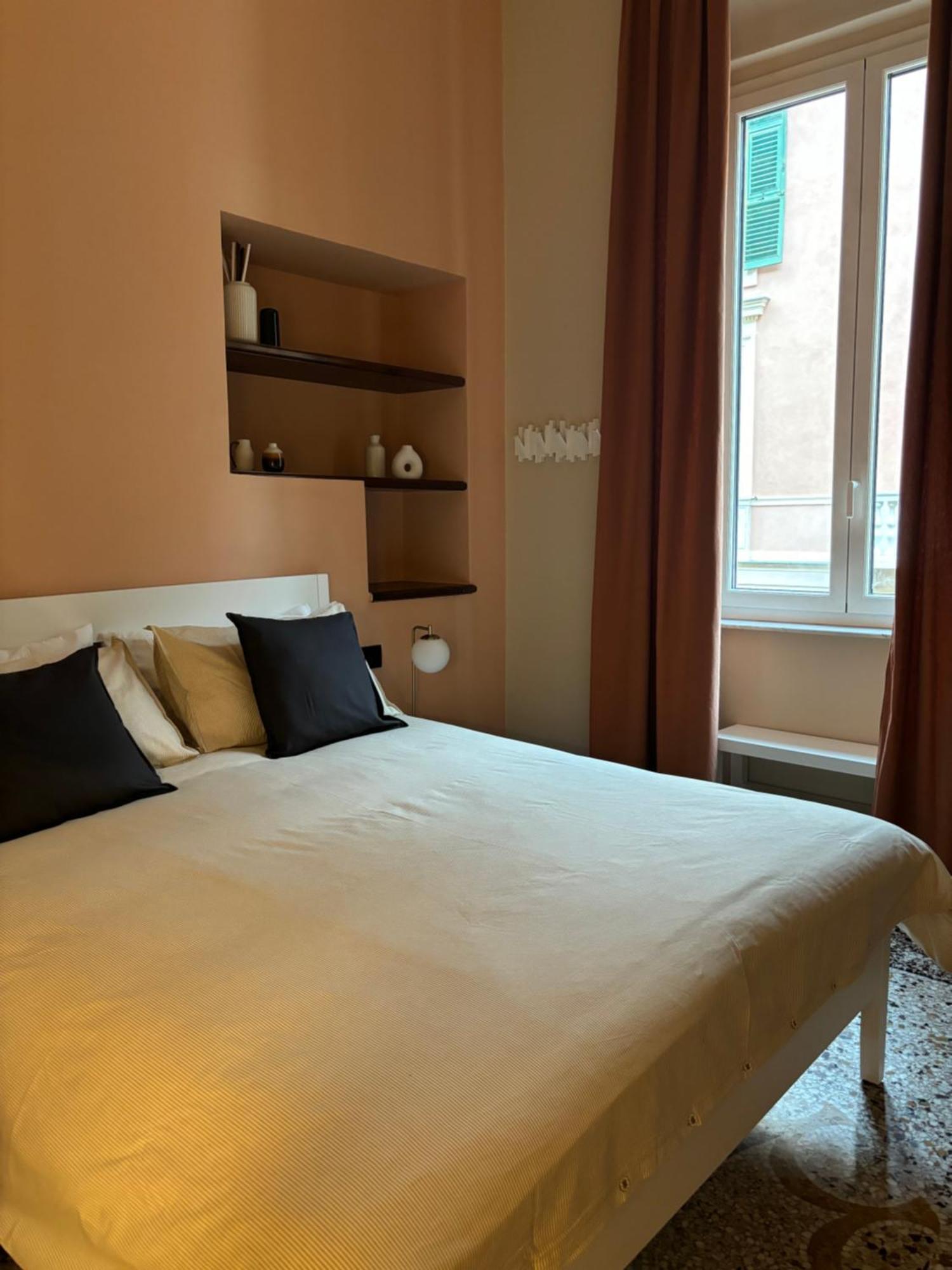 B&B Genova Holiday ภายนอก รูปภาพ