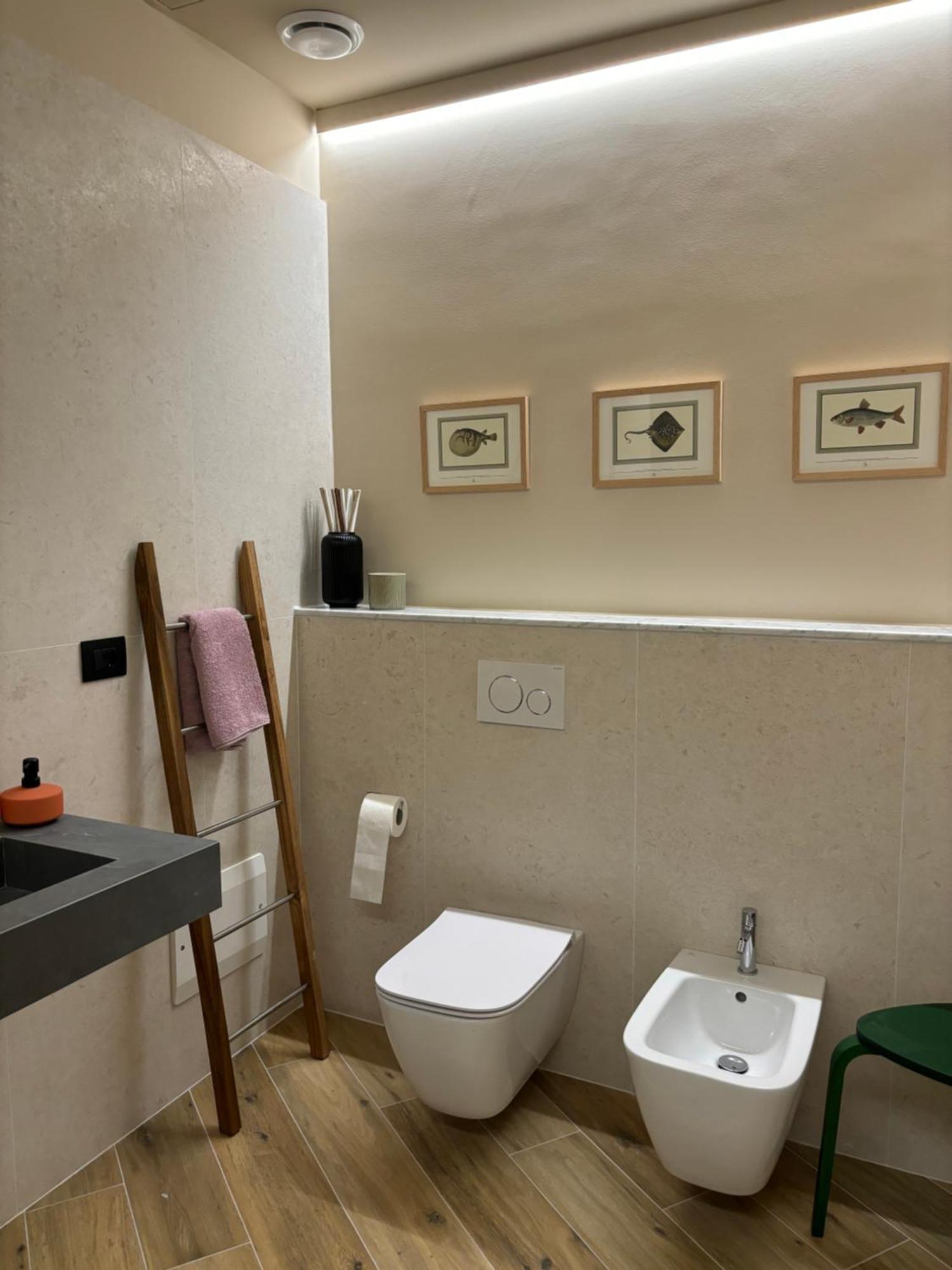 B&B Genova Holiday ภายนอก รูปภาพ